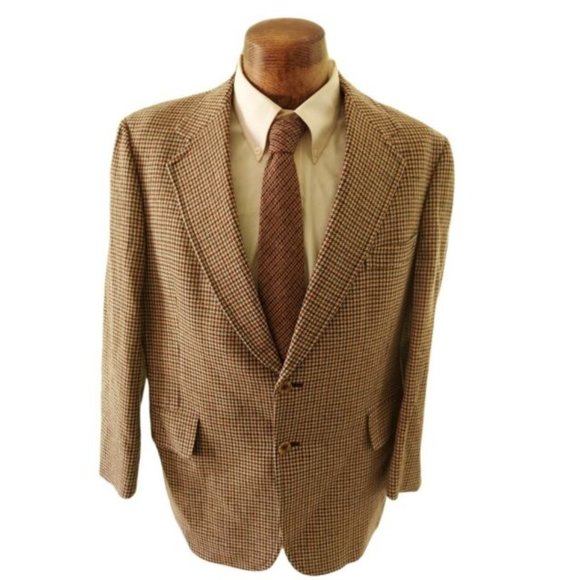 Hart Schaffner Marx Other - VTG HART, SCHAFFNER, & MARX Houndstooth Sport Coat Jacket Size 44 Regular? USA